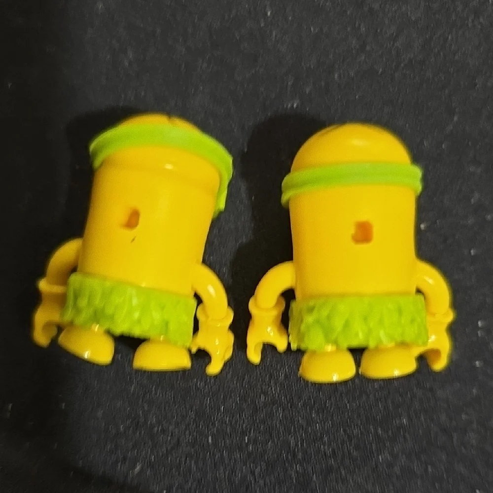 MINIONS Yellow and Green MEGA BLOKS (Figurines Only)